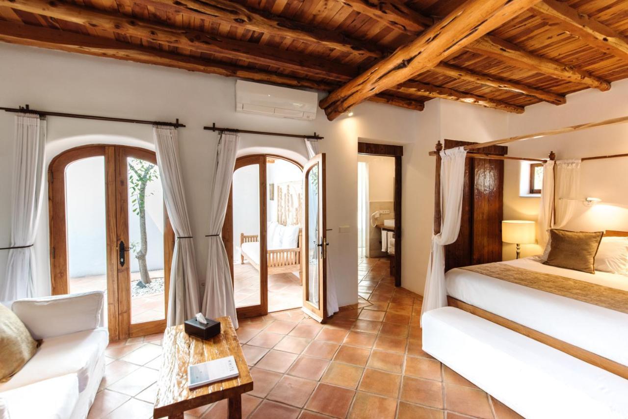Agroturismo Atzaro Santa Eularia des Riu Dış mekan fotoğraf