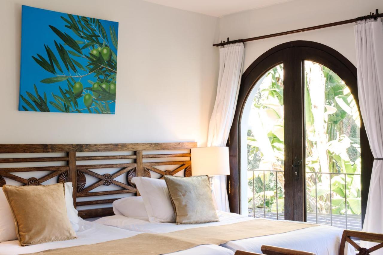 Agroturismo Atzaro Santa Eularia des Riu Dış mekan fotoğraf